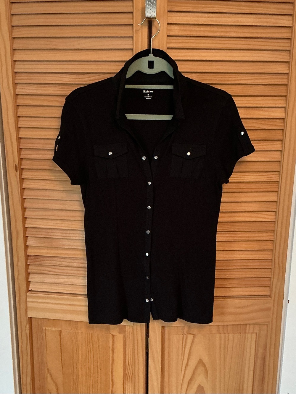 Style & Co. Black Short-Sleeve Button-Down Shirt with Chest Pockets